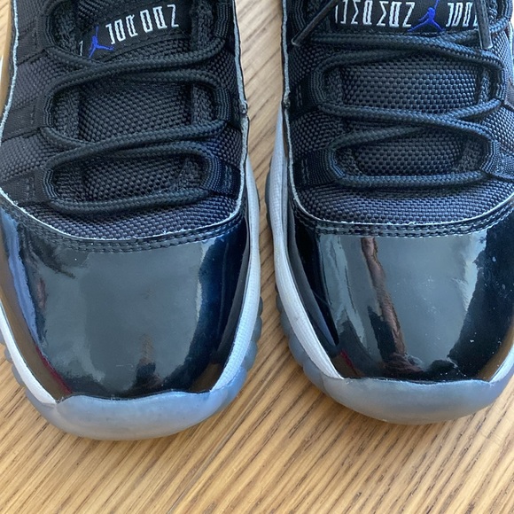 Air Jordan Kids Boys 11 Retro 'Space Jam' 2016 Sneakers Shoes Size 3.5 - Picture 4 of 7